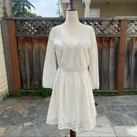 Hollister | Dresses | Hollister White Long Sleeve Lace Dress | Poshmark